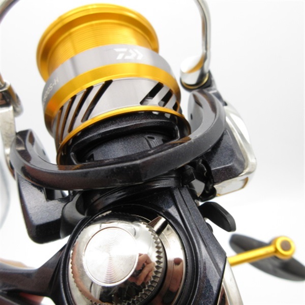 ２０レブロスＬＴ２５００ＳーＨ